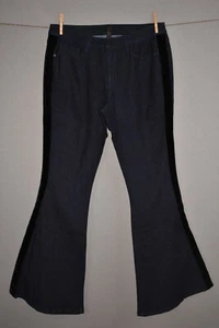 G.I.L.I. NEU $ 108 Flare Leg Denim Jeans mit Samtbesatz Dark Rinse Größe 2 - Bild 1 von 3