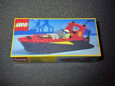 LEGO 6679 Town Harbor Nautica DarkShark 1991 Sealed - Image 1 of 4