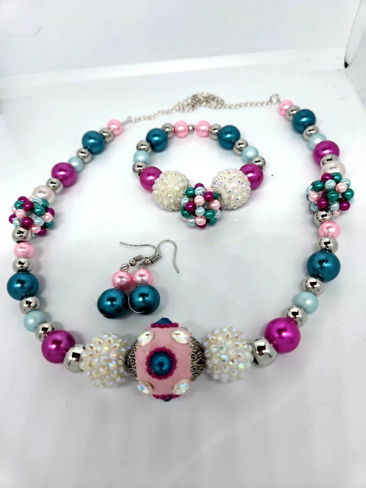 Rosa Azul LILAH ANN Hecho a Mano COLLAR Cuentas Pendientes JUEGO DE PULSERAS Cuentas H7 Foto 1 de 4