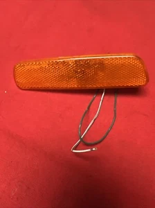 98-03 Lexus RX300 Signal Marker Light Passenger Side Rear - Picture 1 of 7