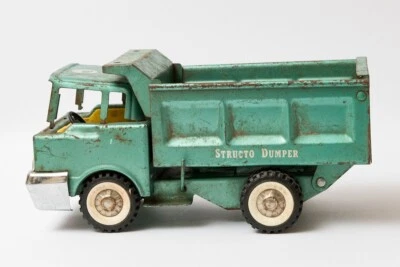 Vintage Structo 6 Wheel WORKING Hydraulic Dumper Green Dump Truck - Image 1 of 4