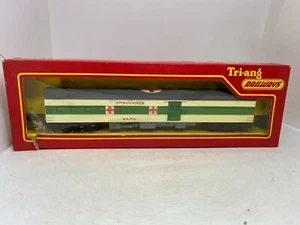 Triang OO Gauge Railways R248 Medical Corps Ambulance Car Boxed - Picture 1 of 12