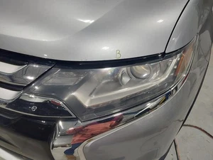 Driver Left Headlight Halogen Fits 16 OUTLANDER 2793164 - Picture 1 of 12