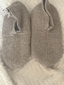 Zapatilla Bombas acolchada con agarre topo para mujer talla M 9-11 EE. UU. - NUEVA SIN ETIQUETAS - Imagen 1 de 2