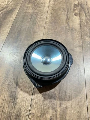 Mercedes-Benz E C207 W207 2011 front door speaker A2048202102 SSR14320 - Image 1 of 4