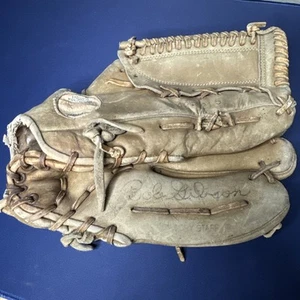Vintage Spalding Bob Gibson Autograph 42-3215 Right Hand Thrower Glove See Pics - Picture 1 of 13