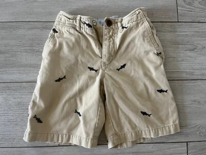 Gap Kids Boys Khaki Shark Print Shorts Size 7 Preppy - Picture 1 of 2