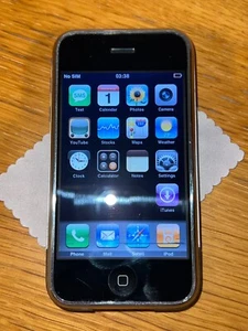 Apple iPhone 1st Generation - 4GB - Rare DEMO Unit (NO Content) - READ DESC - Afbeelding 1 van 17