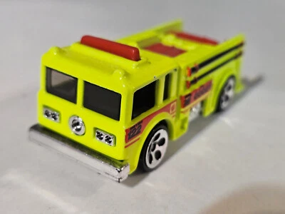 Caminhão Hot Wheels 1976 Fire Eater amarelo vintage HW - Imagem 1 de 4