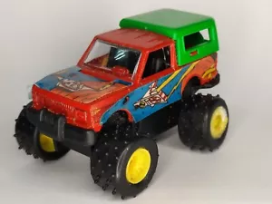 GUILOY red Range Rover 4x4 rallye/raid 1/64 Made in Spain no Guisval vintage car - Imagen 1 de 9