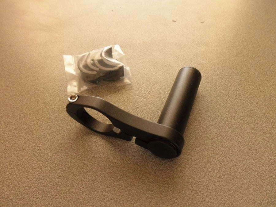 SUPPORTO PER CICLOCOMPUTER AL MANUBRIO C/SPESSORI - Immagine 1 di 1