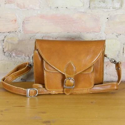 Petit sac en cuir Lina en cuir robuste - Modèle 01 - Photo 1/2