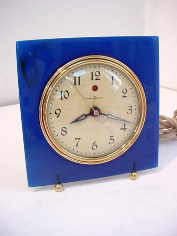 Vintage circa 1937 Telechron GE DUNCAN Model 3F74 BLUE Catalin Case OVERHAULED Cover