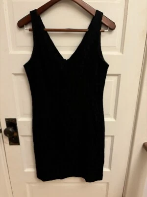 Theory 黑色蕾丝无袖 V 领紧身连衣裙内衬及膝 8 码 $355 — 第 1/4 张图片