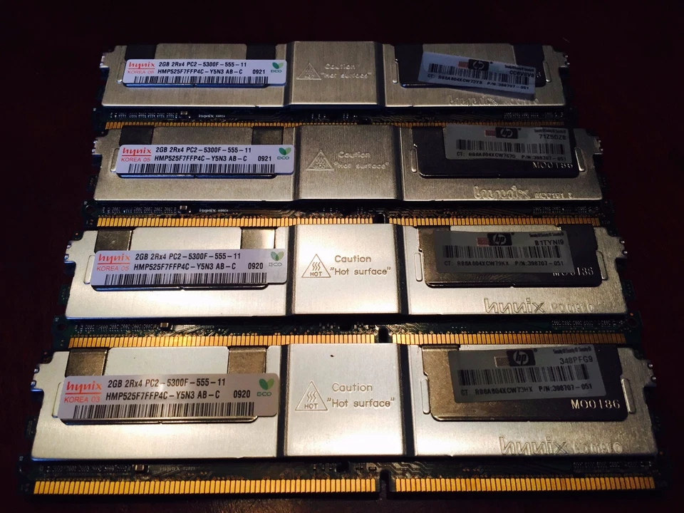 HP Hynix 1x 2GB DDR2 667MHZ Server Memory RAM PC2-5300F 2Rx4 HMP525F7FFP4C-Y5N3 - Image 1 of 1