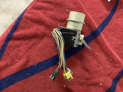 NOS 1968 Ford Thunderbird Air Conditioner Servo Control With ATC C8SZ-18C495-B - Imagem 1 de 4