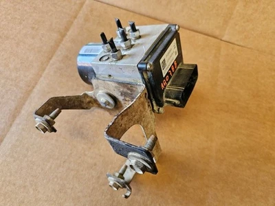 07-10 Silverado Sierra 2500HD 6.6L 4x4 Módulo Bomba ABS Freno Antibloqueo 25802684 Foto 1 de 4