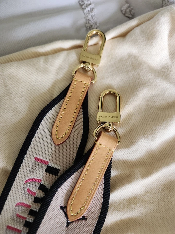 Bandolera de jacquard LOUIS VUITTON Foto 1 de 4