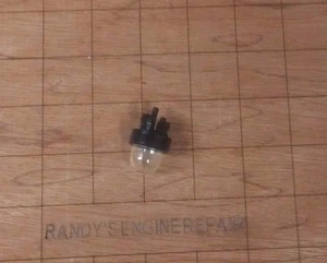 New Walbro #188-512-1 Primer Bulb Snap Clip In Mounting US Seller - Picture 1 of 2