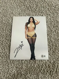 JAZMYN NYX signiert handsigniert 8x10 Foto WWE NXT SELTEN H@T W@W BAS BECKETT B - Bild 1 von 1