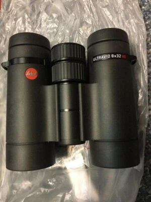 Leica Ultravid HD Plus 8x32 Binoculars Black Model 40090 - New in Box Old Stock - Image 1 of 4
