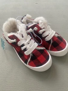 Bumble & Birdie Red Black Buffalo Plaid Fur Memory Foam Slip On Shoes Sz 12 - Picture 1 of 5