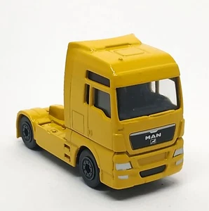 Majorette Man TGX Truck Head - Yellow 1/87 (2.5 Inches) - Picture 1 of 6