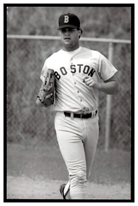 Pat Dodson (1986) Boston Red Sox Vintage Baseball Postcard PCBR - Picture 1 of 2