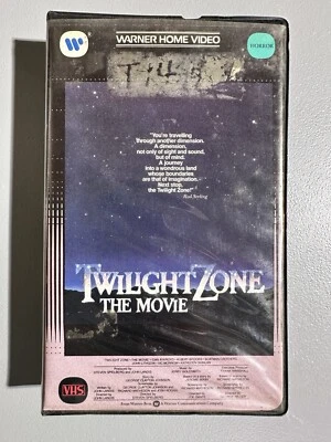 Twilight Zone: The Movie, 1983 Movie VHS, 1st Release Home Video, TESTED, Works Foto 1 de 4