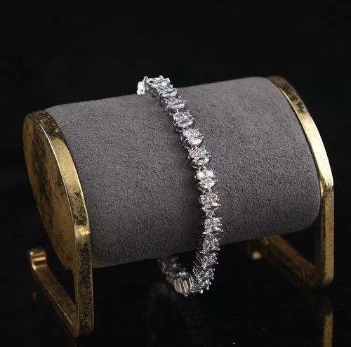 Bracelet Style Givenchy Luxury Diamonds