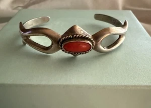 Old Pawn Native Navajo Sand Cast Coral Sterling Silver Cuff Bracelet Sz 6.25 - Picture 1 of 10