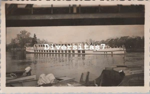 Foto, Blick auf ein Fahrgastschiff D/86 - Bild 1 von 2