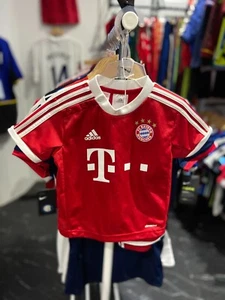 AUTHENTIC Adidas 2013-14 Bayern Munich Home Kit - Youth (18 Months) - Picture 1 of 9