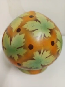Tschechisch-movakischer handbemalter Lampenschirm aus Glaskugel signiert - Bild 1 von 8
