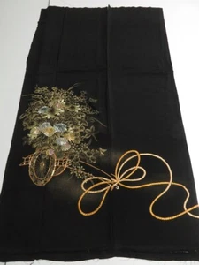 3C01z160 Japanischer Kimono Seide STOFF Schwarz Hanaguruma 46,5" - Bild 1 von 6