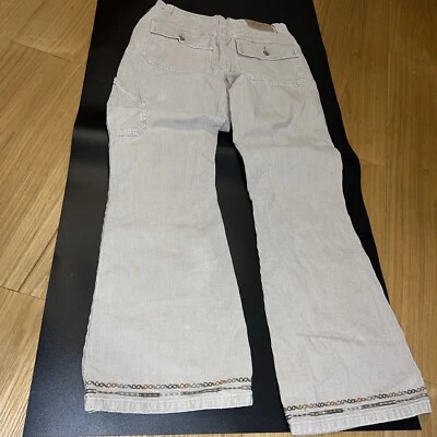 Pantalones de pana acampanados de pierna ancha American Eagle para mujer bolsillos Khacki talla 6 largos de colección Foto 1 de 4
