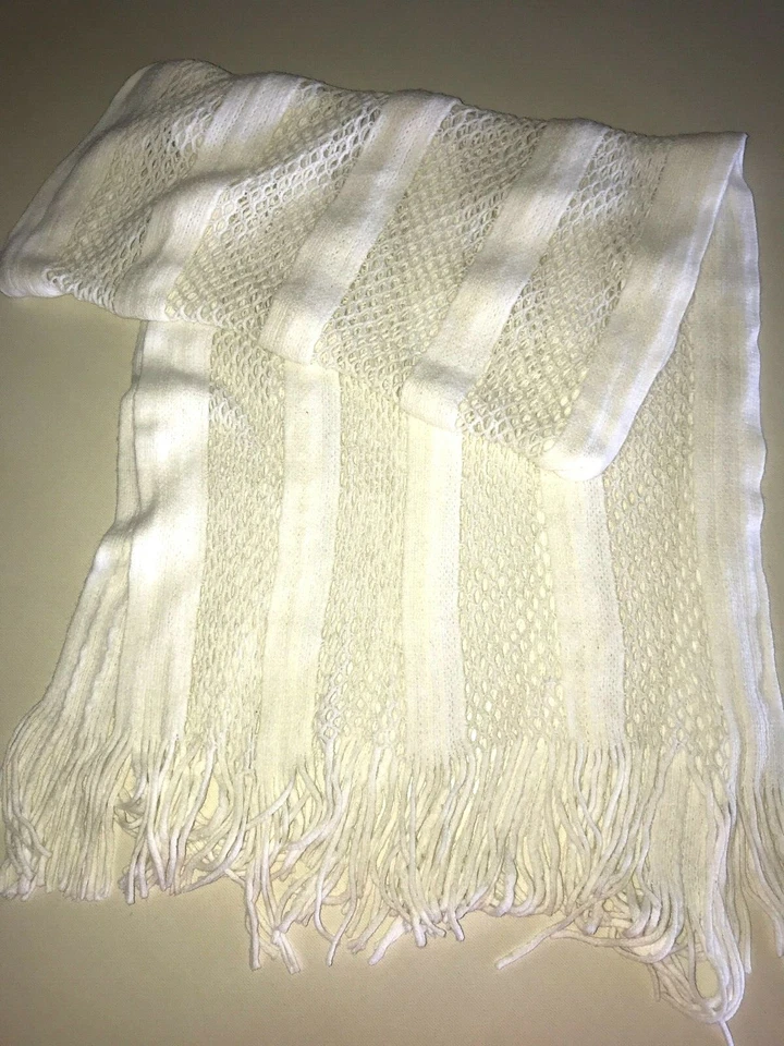womens SOLID WHITE WINTER SCARF CHARLOTTE RUSSE fringe trim 58 x 20 SUPER COND! - Image 1 of 1