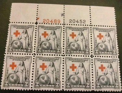 U.S. 2¢ Red Cross Issue Plate Block Of 8 Stamps Sc.702 MNH 1931 - Image 1 of 2