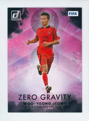 2022-23 Woo-Yeong Jeong Panini Donruss Gravedad Cero Negro República de Corea 1/1 Foto 1 de 3