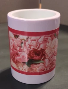 2008 New Old Stock 4" Pink Roses Pencil Holder Ceramic - Picture 1 of 6