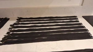 Chunky closed end zipper (62cm) 24.4" black - 8 x zips - Picture 1 of 3