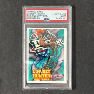 1997-98 Skybox NBA Hoops #49 Lindsey Hunter Signed Card AUTO PSA Slabbed Pistons - Picture 1 of 2