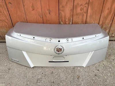 P21086 2013-2018 Cadillac ATS Trunk Lid Shell SILVER METALLIC OEM - Image 1 of 4