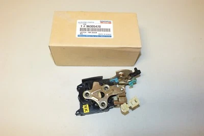 NOVO FABRICANTE DE EQUIPAMENTO ORIGINAL 97-99 DAEWOO NUBIRA 99-02 LANOS TRAVA DE PORTA TRASEIRA DIREITA 96305420 #139 - Imagem 1 de 4