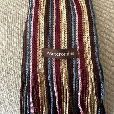 Bufanda Abercrombie rayas multicolores Foto 1 de 4