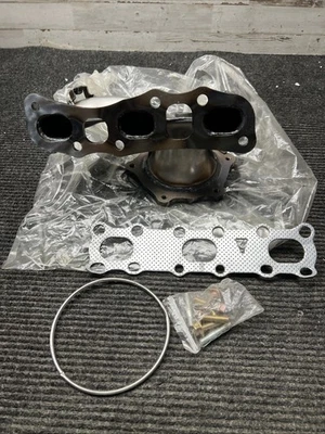 (1) Coletor de escape NOS com kit de junta para Nissan Altima Maxima EMD012231-N - Imagem 1 de 4