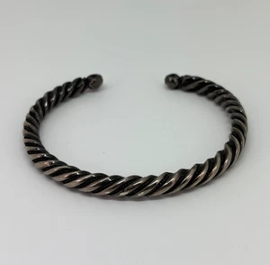 Brazalete Brazalete Vintage PLATA ESTERLINA Cuerda Torcida Brazalete Navajo? Pesado 40,6 g! - Imagen 1 de 6