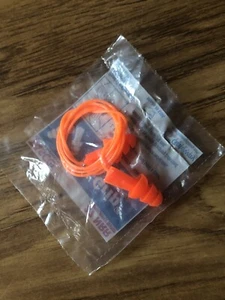 EARPLUGS CORDED  TRI GRIP INDIVIDUAL PACKAGE  - Picture 1 of 3