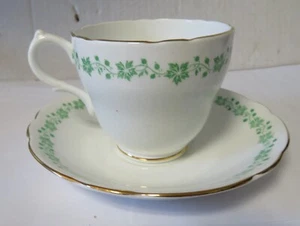 English Castle Bone China Coffee Teacup & Saucer Green Ivy Gold Trim - Picture 1 of 6