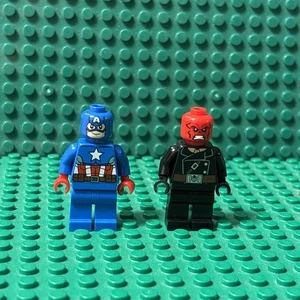 LEGO Captain America @ Red Skull Minifigure Pair - Picture 1 of 6